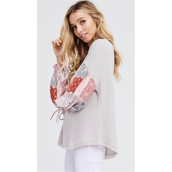 ❗️LAST❗️Waffle Knit Patchwork Top - Picture 5 of 7